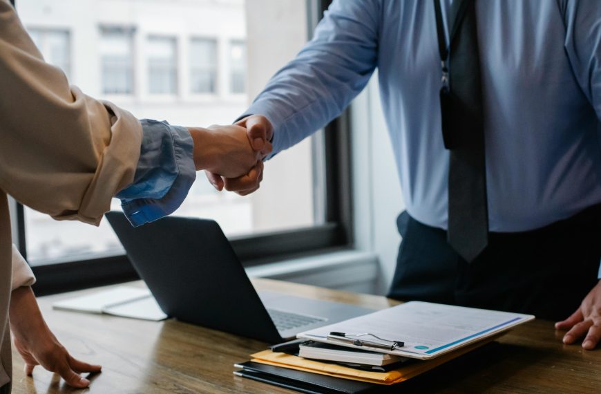 executive sales recruiting firm